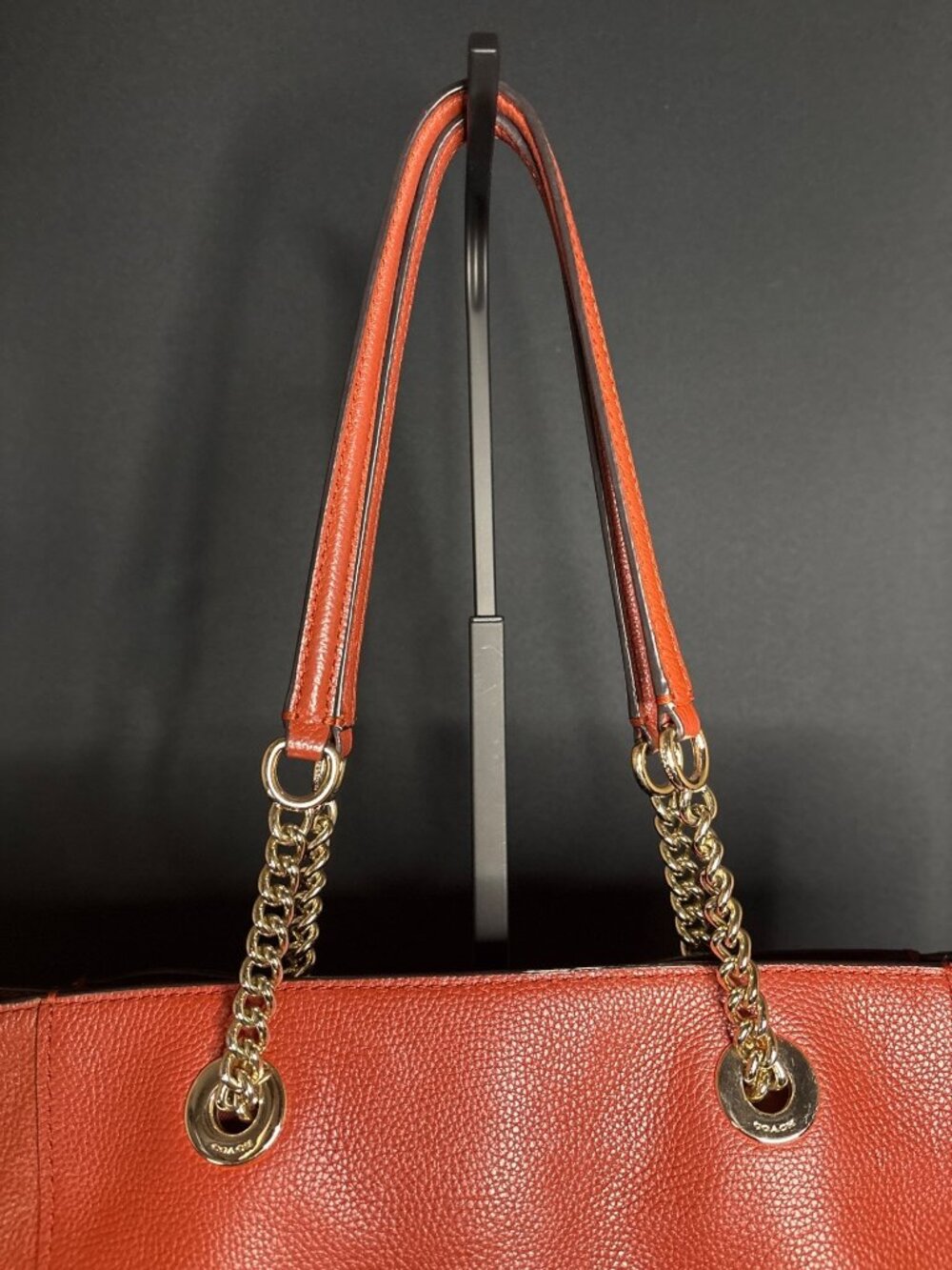 Coach NY 57107 Turnlock Gold Chain Pebbled Leather Tote 27 Bag Shoulder Bag - Picture 9 of 16